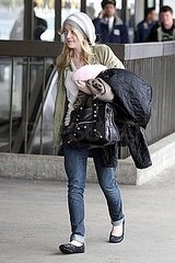 Dakota+fanning+twilight+breaking+dawn