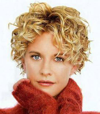 Short Cuts  Curly Hair on Photo Of Short Hairstyles For Curly Hair 2011