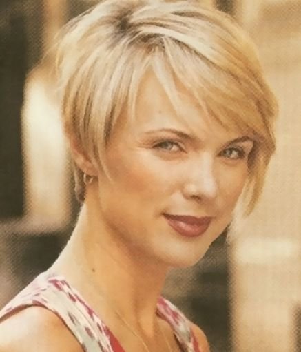 short haircuts for women with thin hair. Hairstyles For Thinning Hair